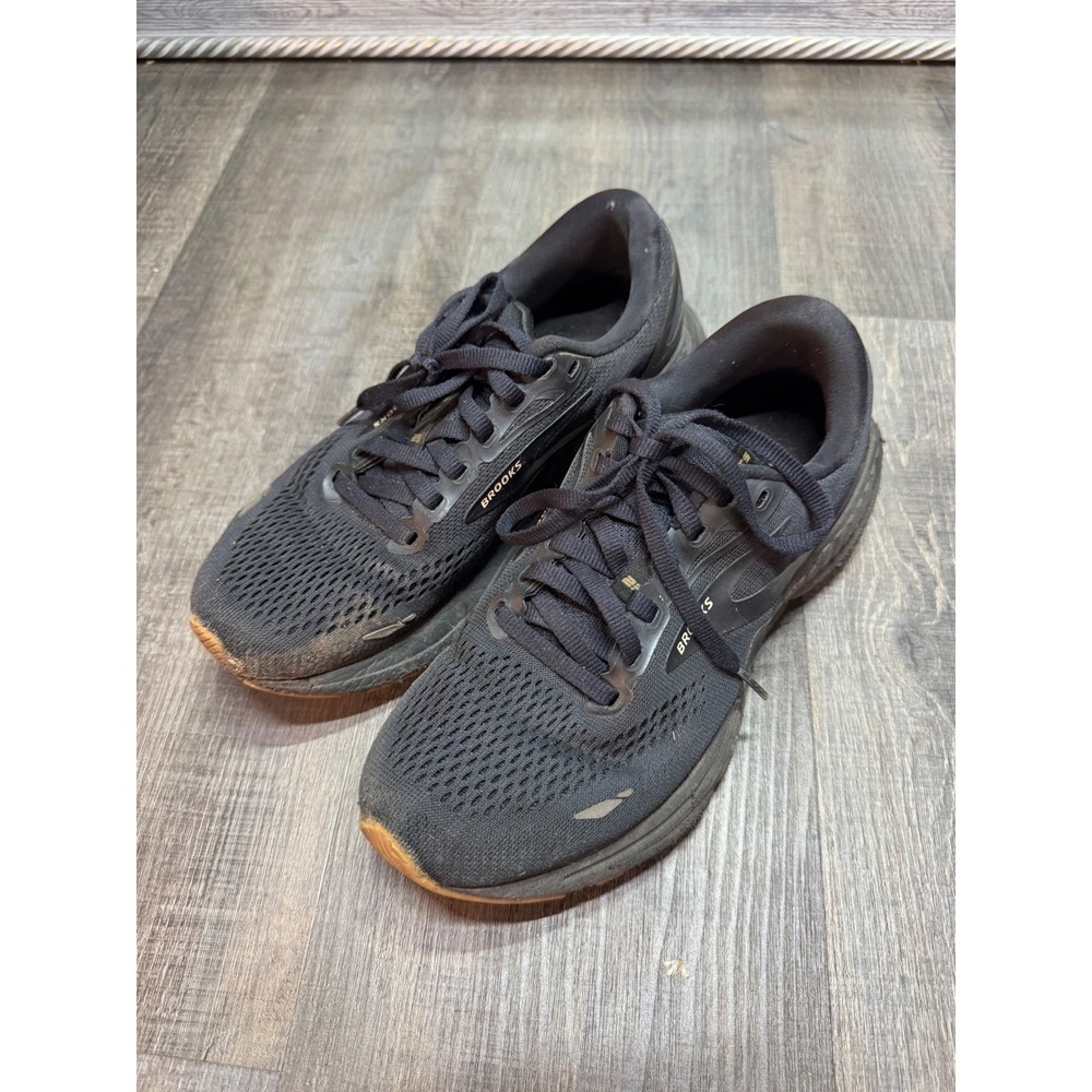 Brooks Adrenaline GTS 23 Black Gum Running Shoes Womens Size 7 1203811B056
